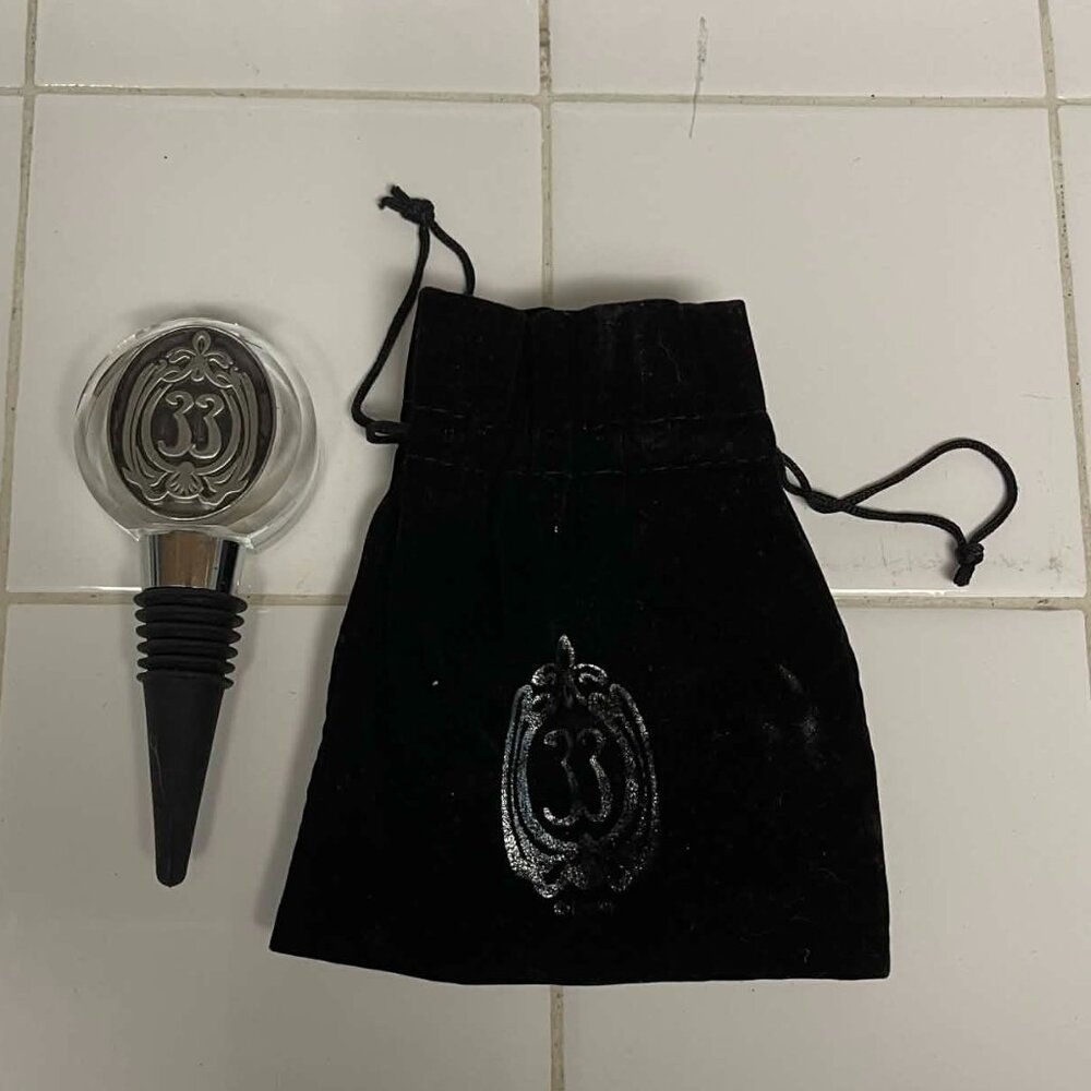 Disney Club 33 wine stopper